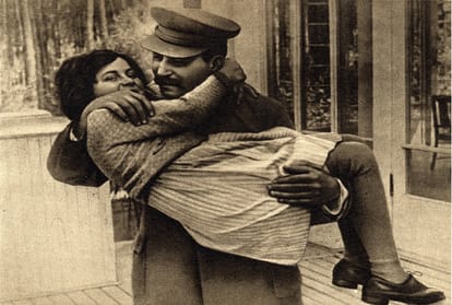  Why did Joseph Stalin's daughter Svetlana Alliluyeva hate him 