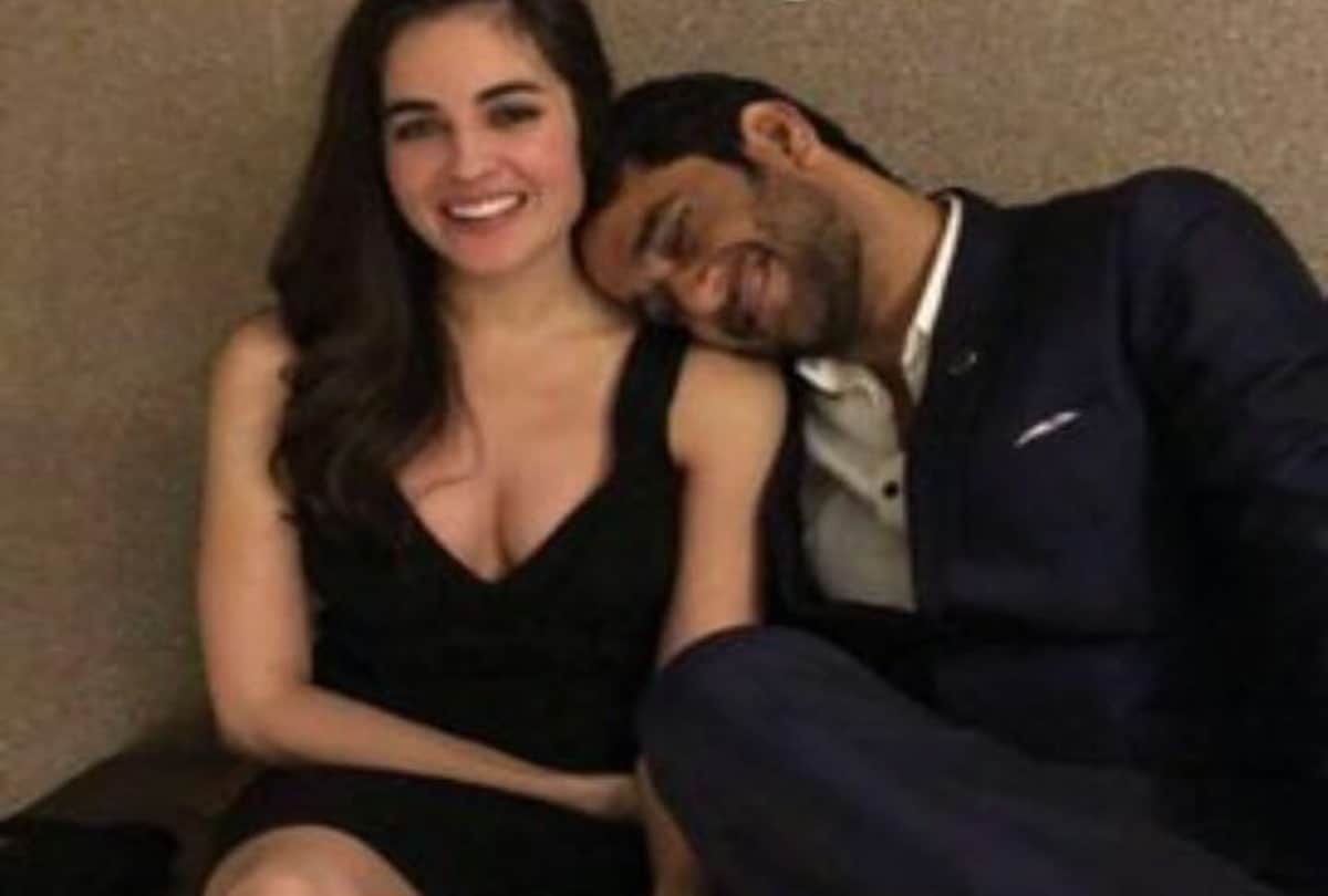 Bigg Boss 11 contestants Vikas Gupta video going viral with mistry girl