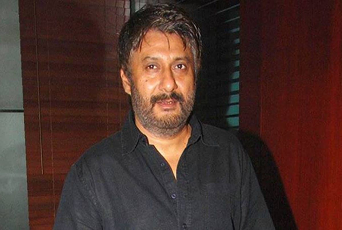 Vivek Agnihotri Slams Amitabh Bachchan Show KBC 12 Says Over Question About Manusmriti