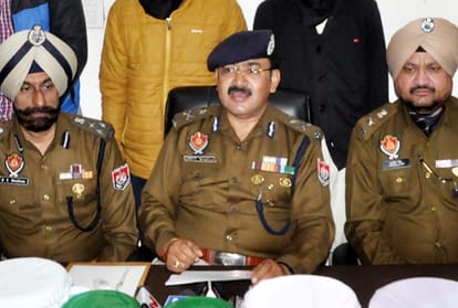 three arrested for threaten after vicky gounder encounter