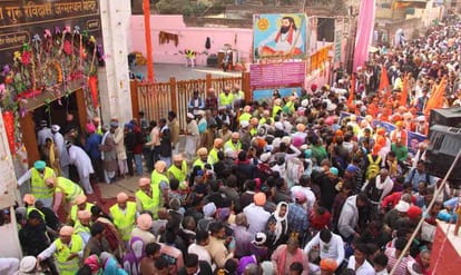 he rally of Raidasis in Seer Govardhan, worshiped and got new heads