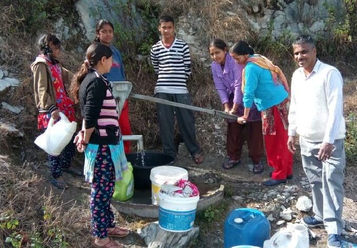 No more water in half a dozen villages for four days