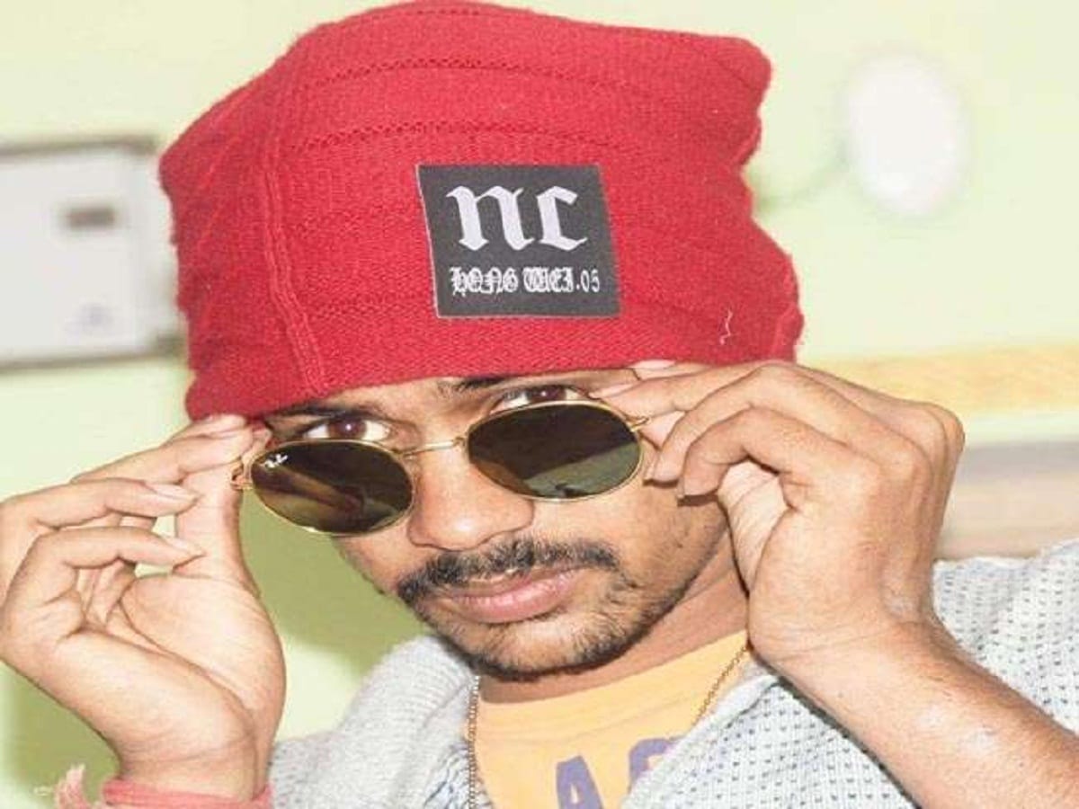 boy shot himself during a video call with his girlfriend in patna bihar