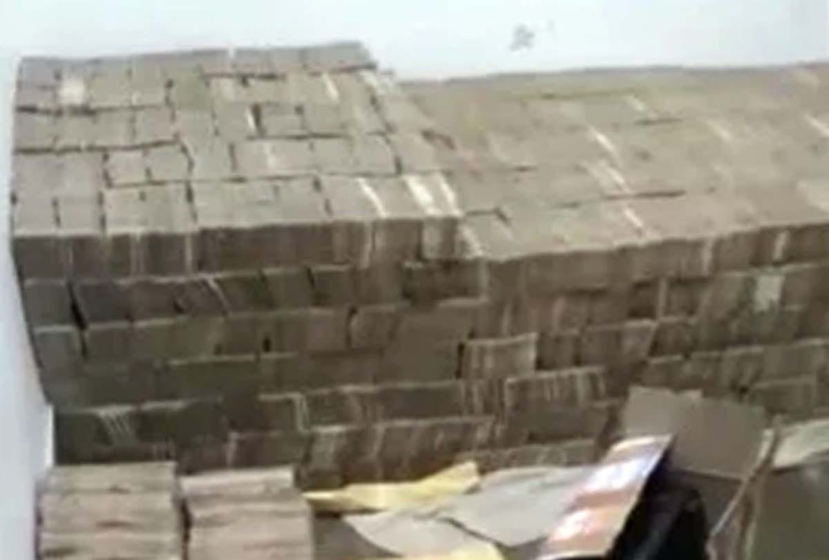 97 crore Kaladan Kaand now investigation from kanpur to North