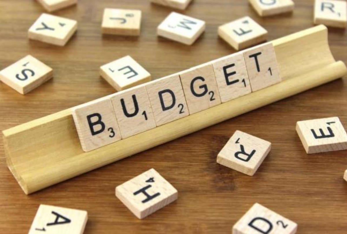 budget 2018 highlights - reaction of varanasi people on genral budget 2018