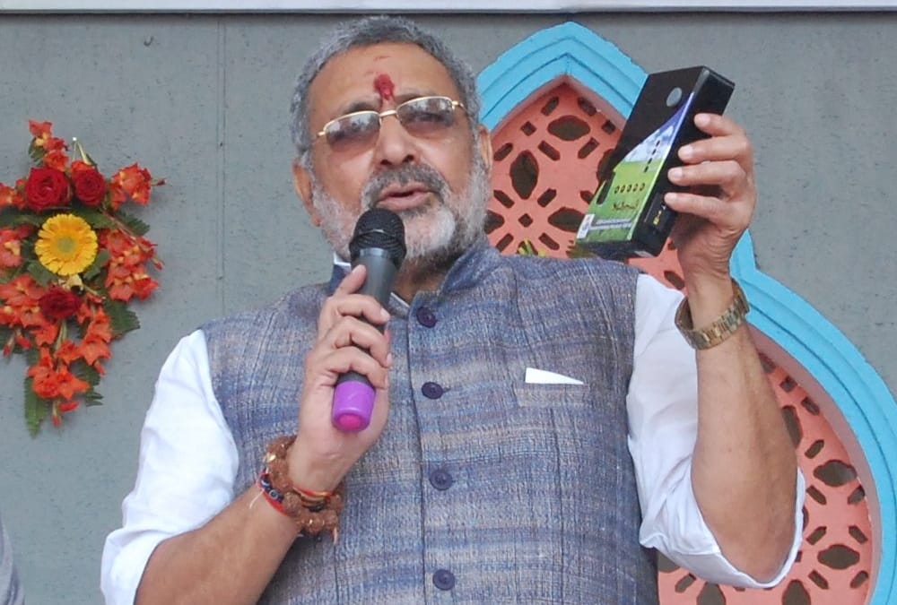 BJP, congress word war on each other continues over attack on Biharis in Gujarat