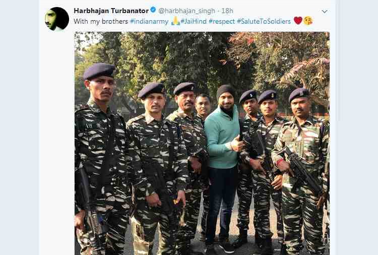 harbhajan singh trolling on twitter over photo with soldiers