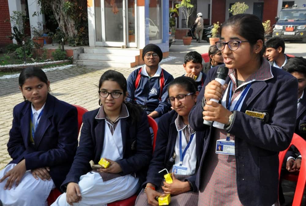 students visit rishikesh kotwali to know about cyber crime