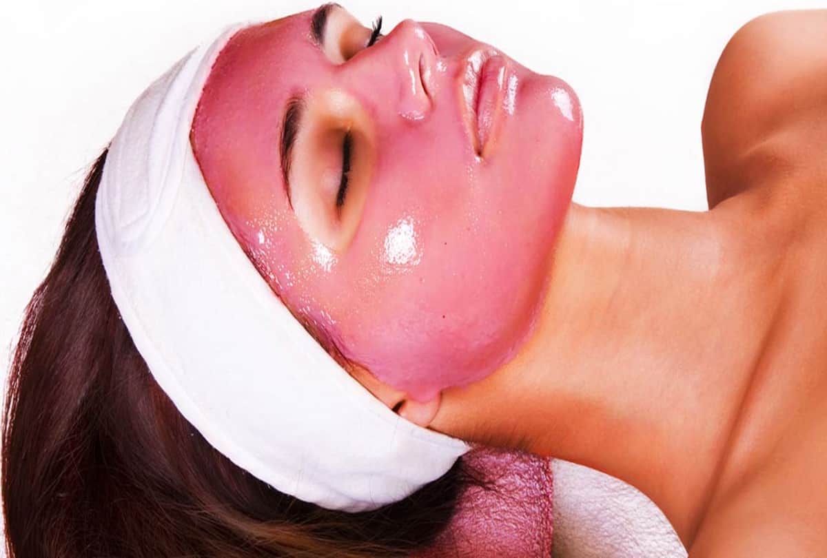 Beauty Tips For Girls: Get young shiny and spotless skin with Red Wine