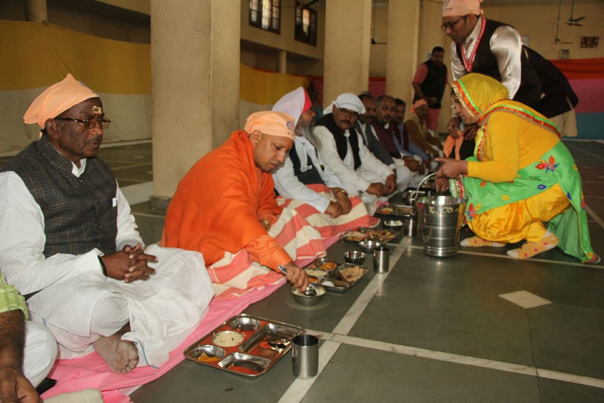 cm yogi participate in ravidas jayanti celebration in varanasi