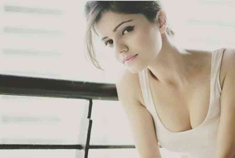 Rubina Dilaik trolled on social media for her bold photo