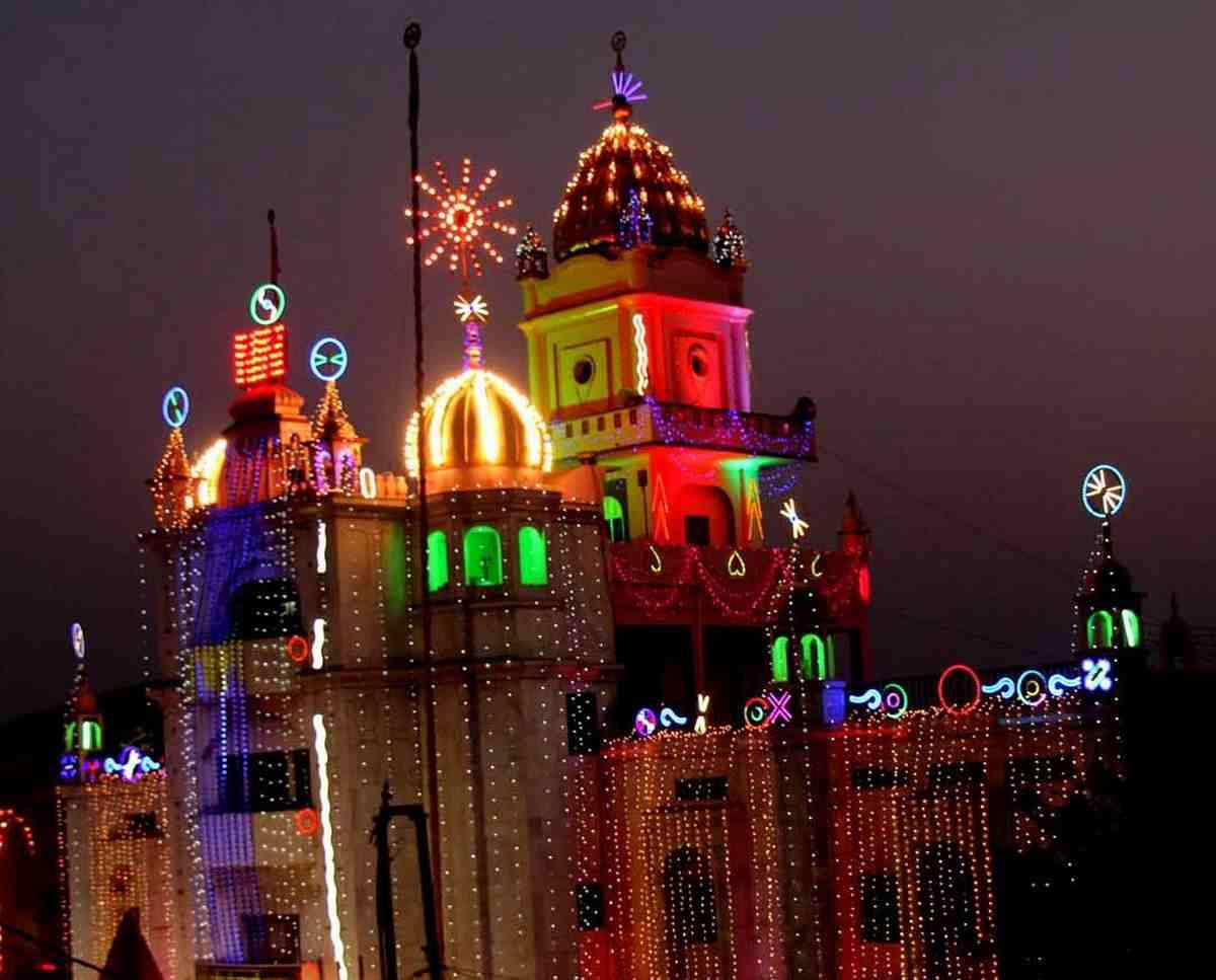 know those temple where cm yogi visit today