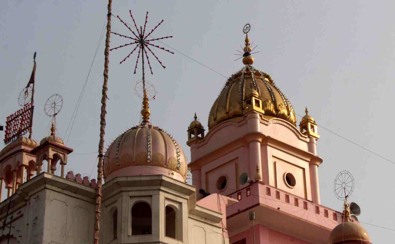 know those temple where cm yogi visit today