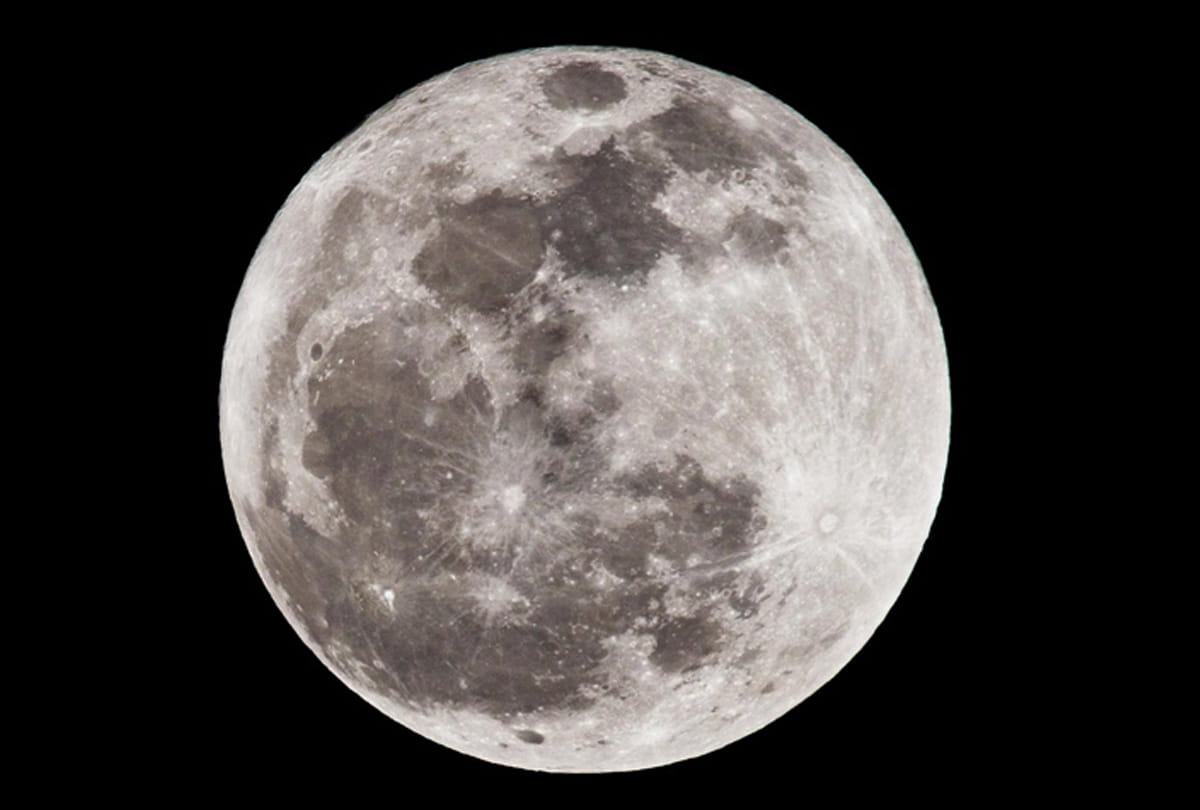 take these measures to strengthen moon in your kundli
