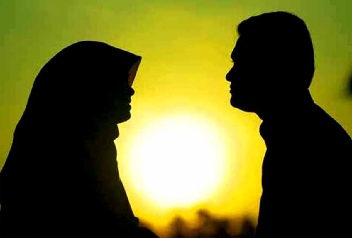 agra ingineer husband gives divorce to wife