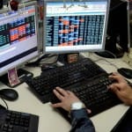 share market closing in red mark on monday due to decision on article 370