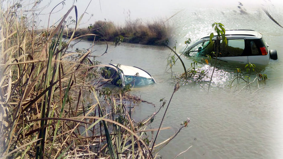 accident with police car in auraiya