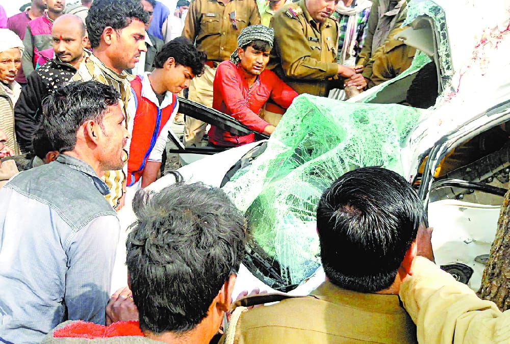  five died in an accident in bahraich.