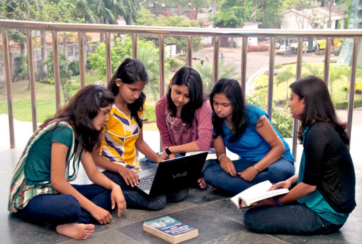 free wi-fi to intermediate students of uttar pradesh