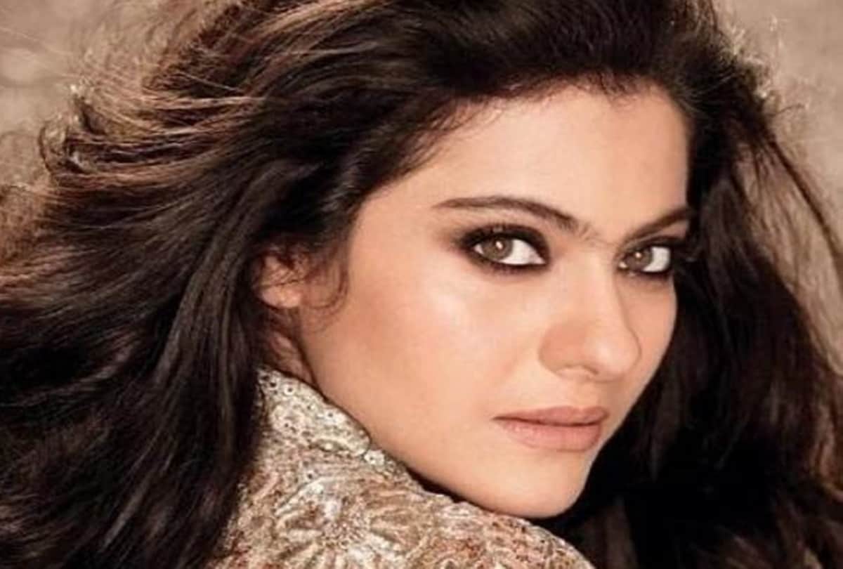 kajol wax statue at madame tussauds singapore, ajay devgan shared photo