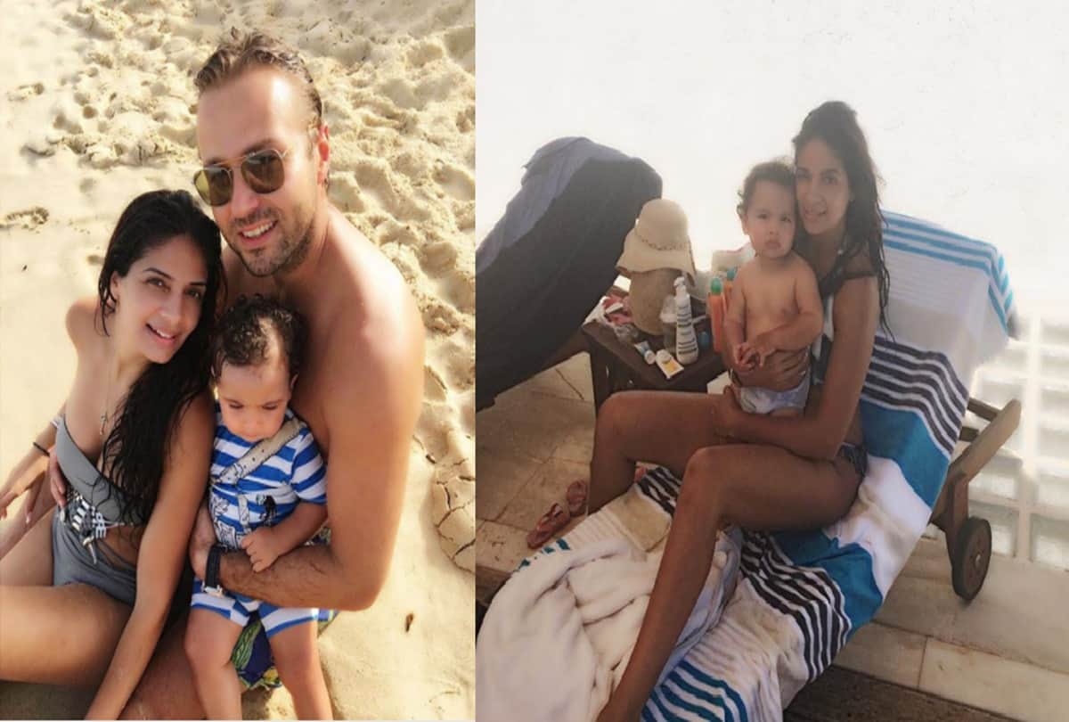 mumtazs younger daughter broke the social media with her hotness