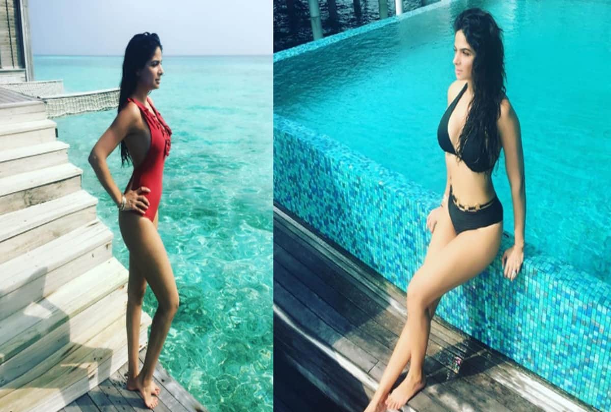 mumtazs younger daughter broke the social media with her hotness