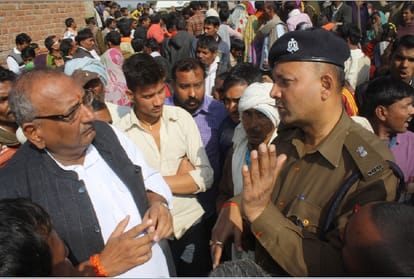 family murdered by axe In banda of uttar pradesh