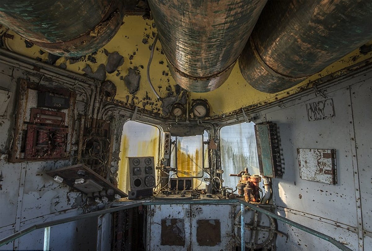 people thought this forgotten train in Belgium orient express is junkyard 