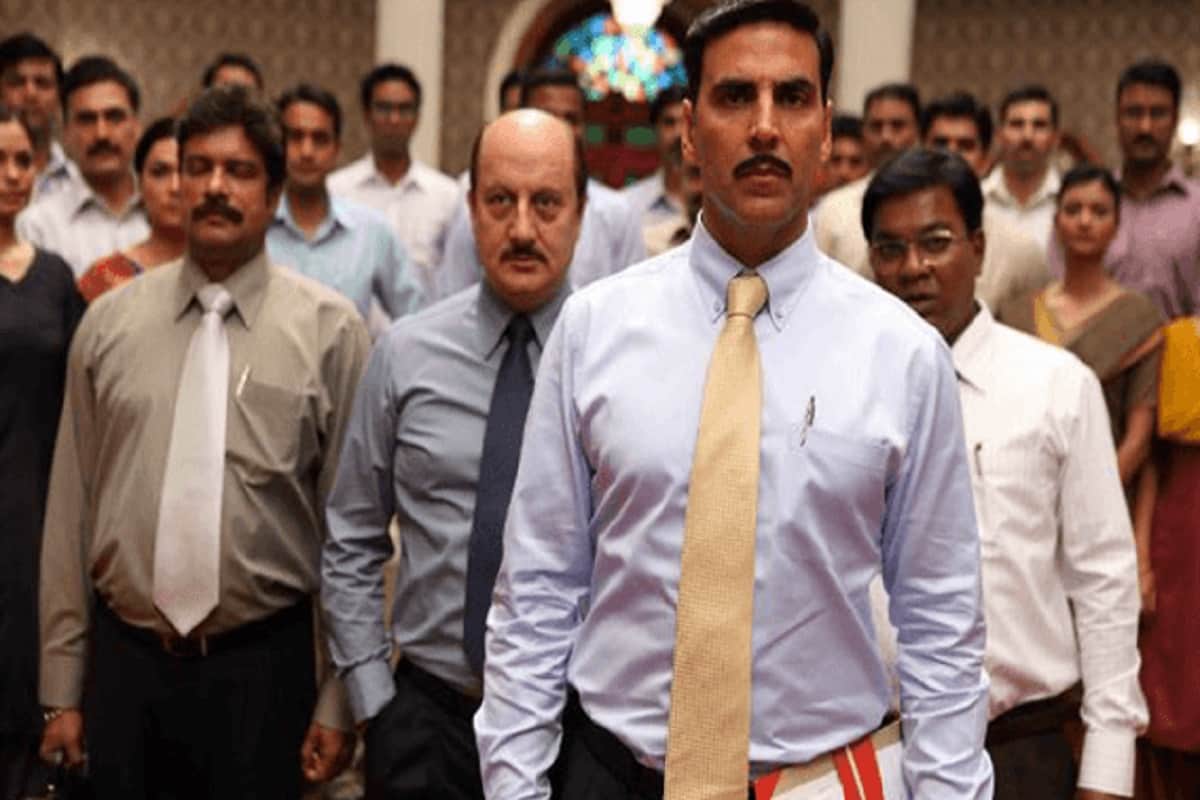 Anupam Kher Gives Netizens Guess The Movie Task, Trending on Twitter