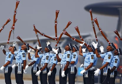 defence budget 2018 government did not increased allocation for arm forces