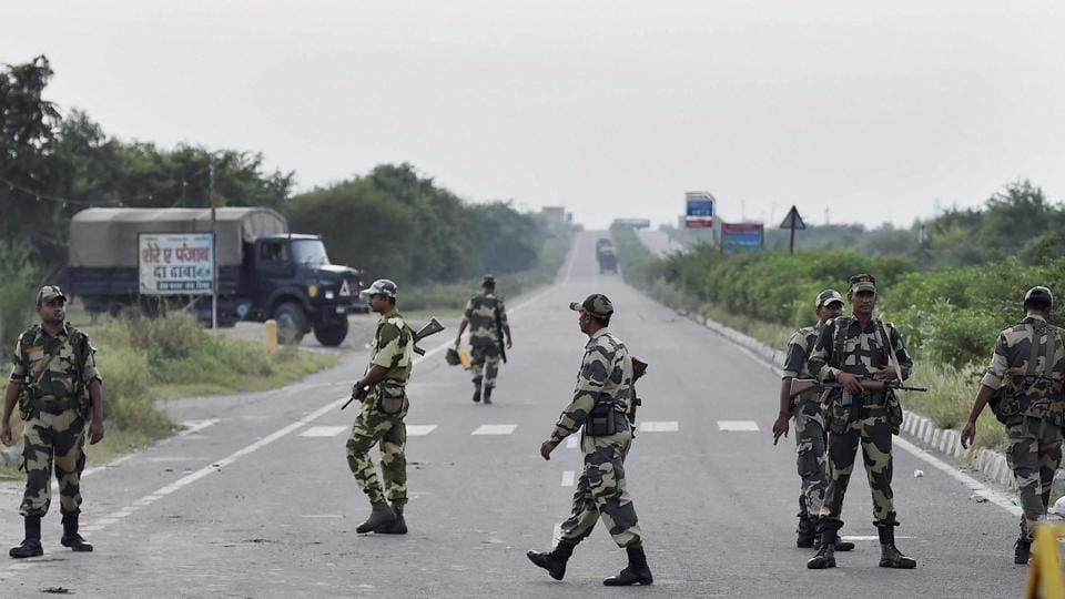 irruption in ram rahim security prisoned in sunariya jail rohtak