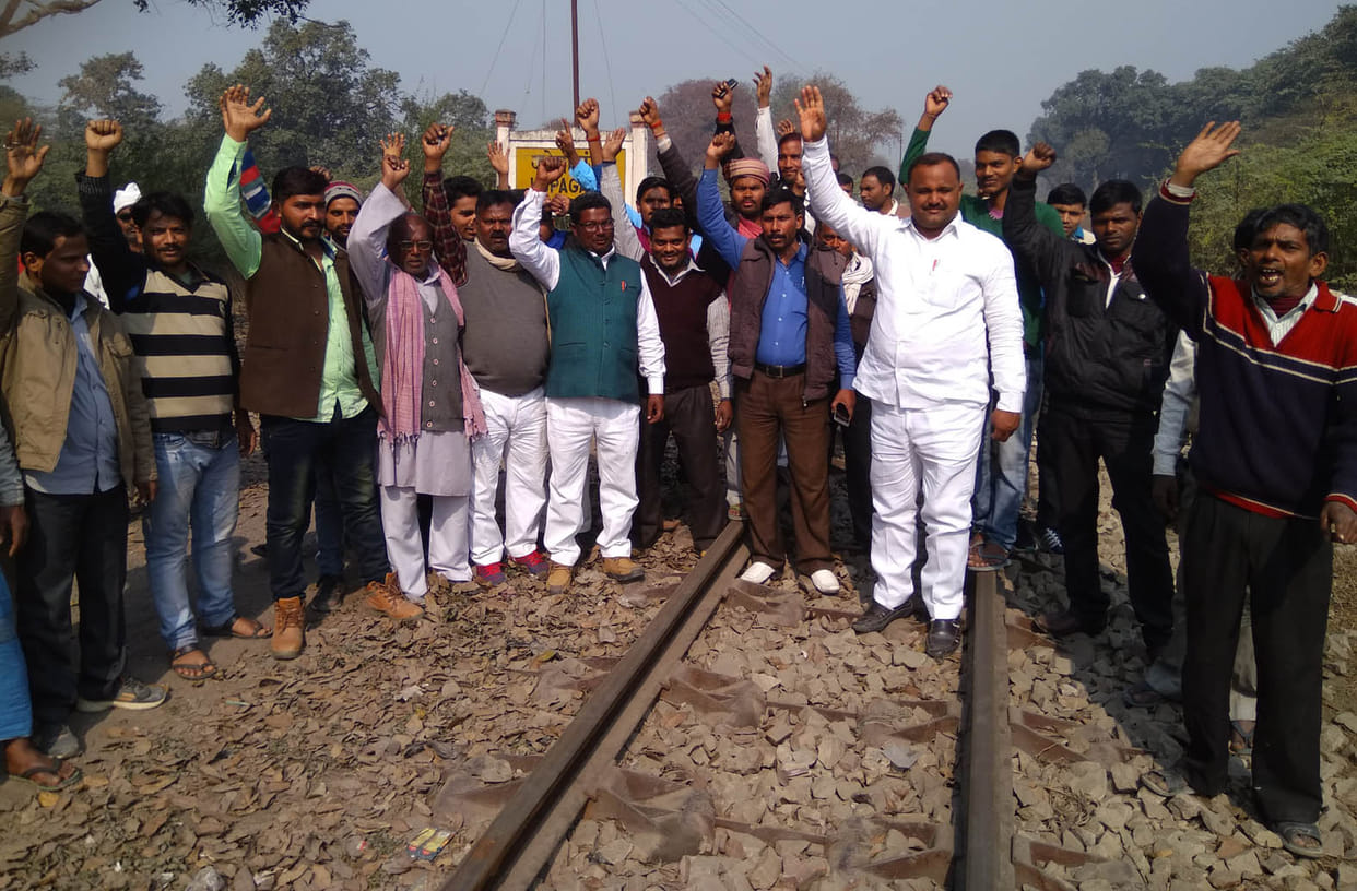 Agitation against the closure of Railbus
