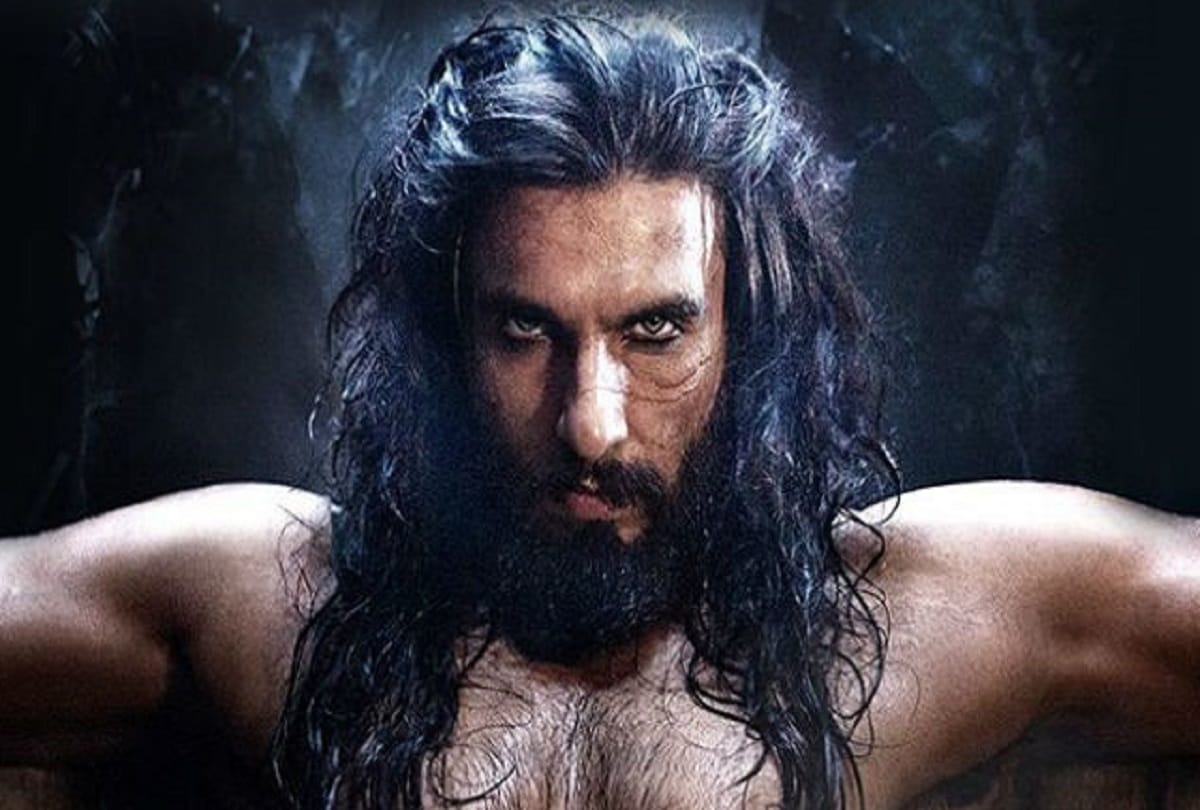 After Padmaavat Ranveer Singh become the youngest male actor to enter the 200 crore club