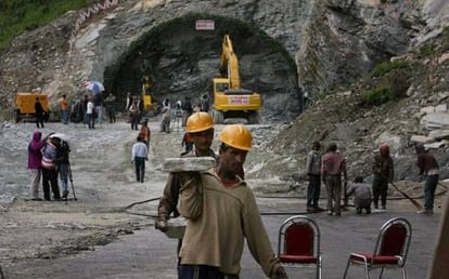 budget 2018-  world highest traffic Rohtang tunnel Construction complete soon 