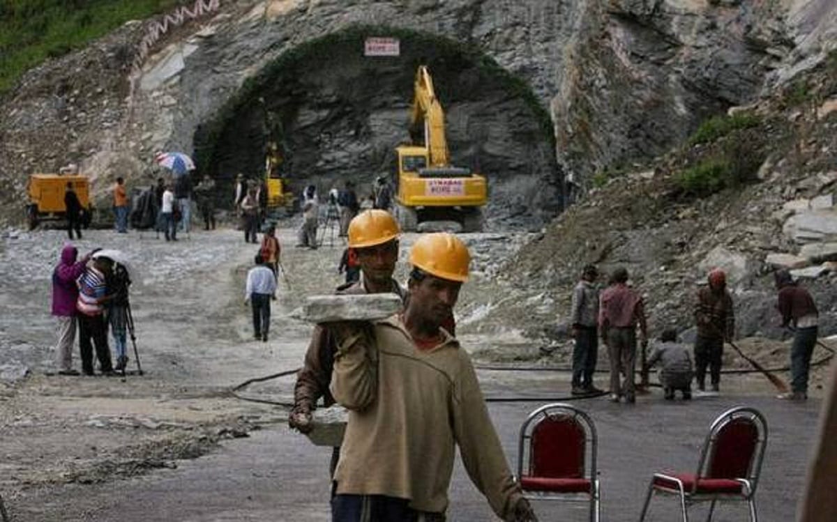 zozila tunnel work start from may in j&k