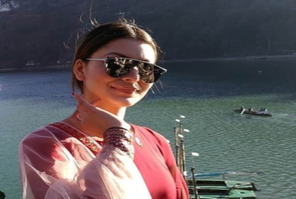  urvashi rautela arrives nainital before hate story 4 release