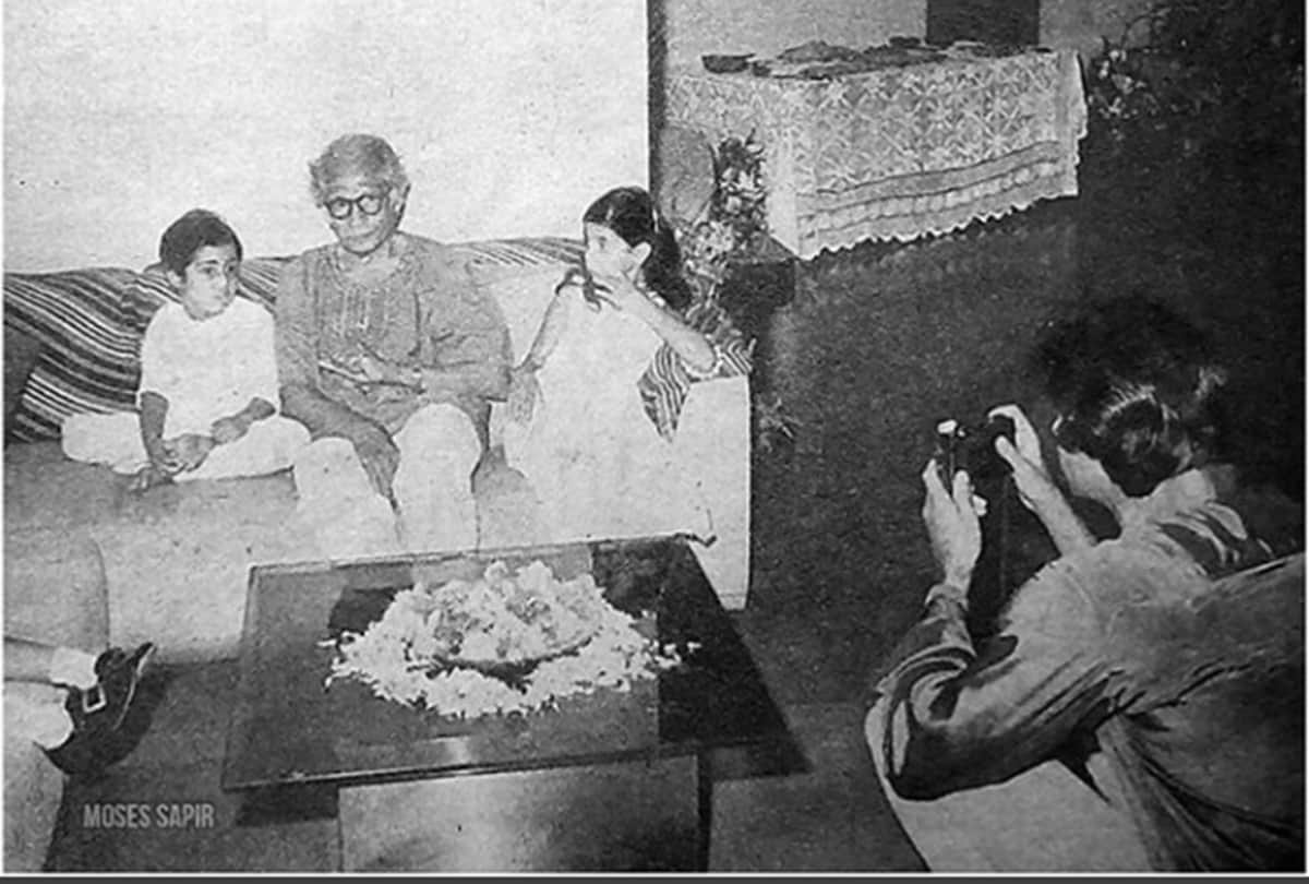 amitabh bachchan share 35 year old photo with sridevi in social media