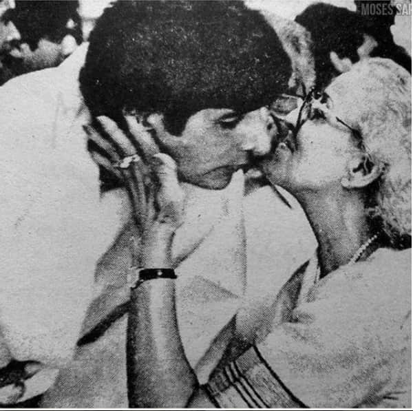 amitabh bachchan share 35 year old photo with sridevi in social media