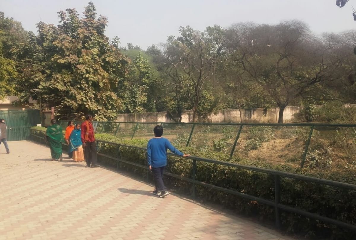 only Rhinoceros of lucknow zoo died on friday