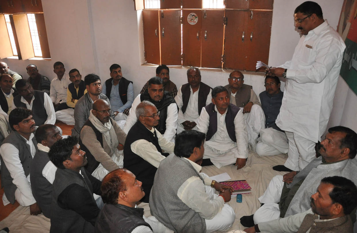 Emphasis on strengthening booth committees
