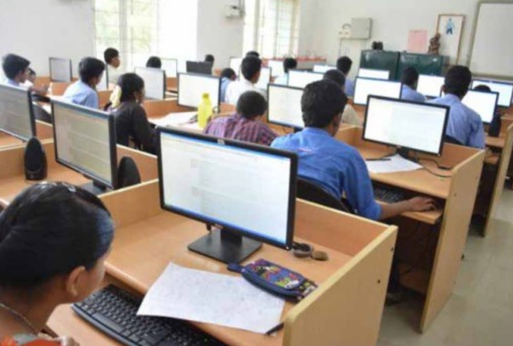 examination for 1426 posts of police department cancelled.