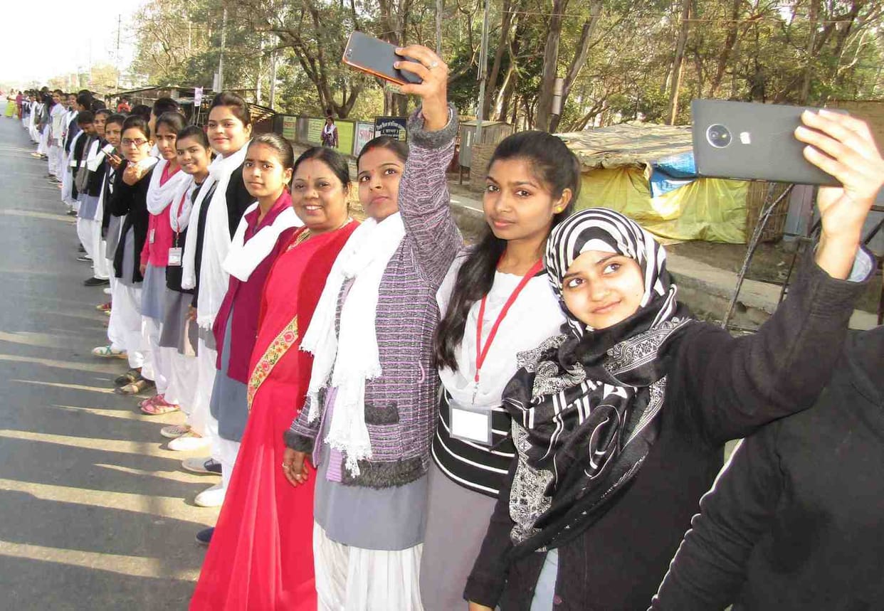 One hundred and thirty kilometer long human chain in sonbhadra