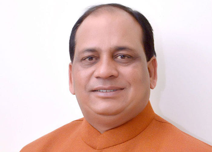 rajveer said that samajwadi party is doing politics on the Kasganj riots
