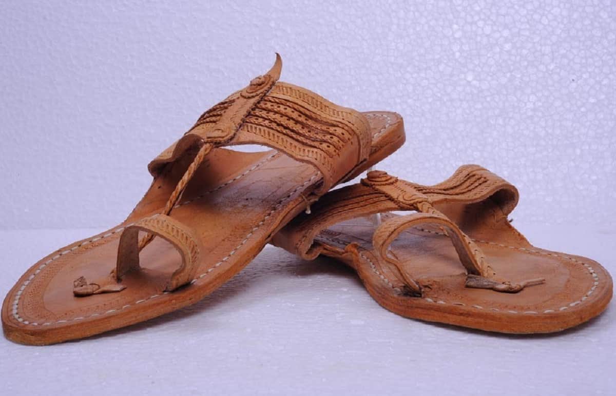 know about Kolhapuri slippers 
