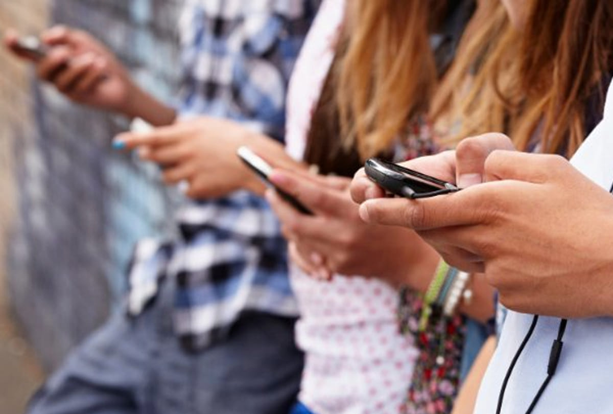 new research reveals social media is bad for mental health