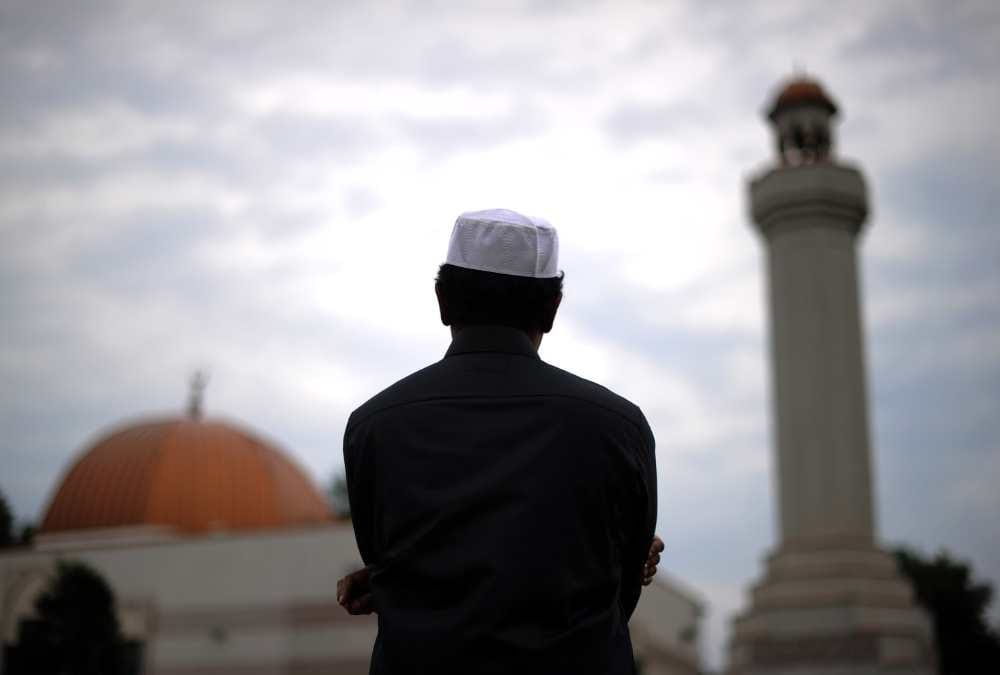 muslim father married hindu boy