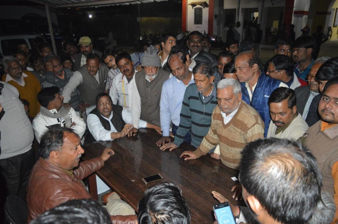 four Shopkeeper arrest in Hathras due to encroachment 