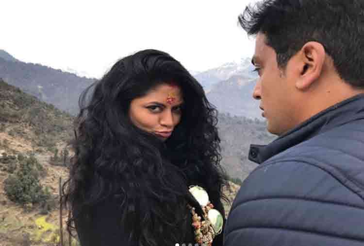 kavita kaushik and husband ronnit biswas special wedding anniversary