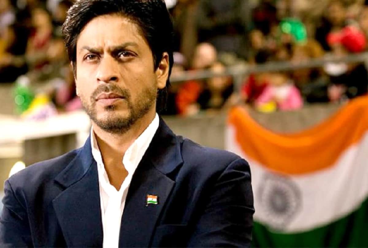 Shah Rukh Khan make fun of his flop films during Vikram Phadnis film Smile Please trailer launch