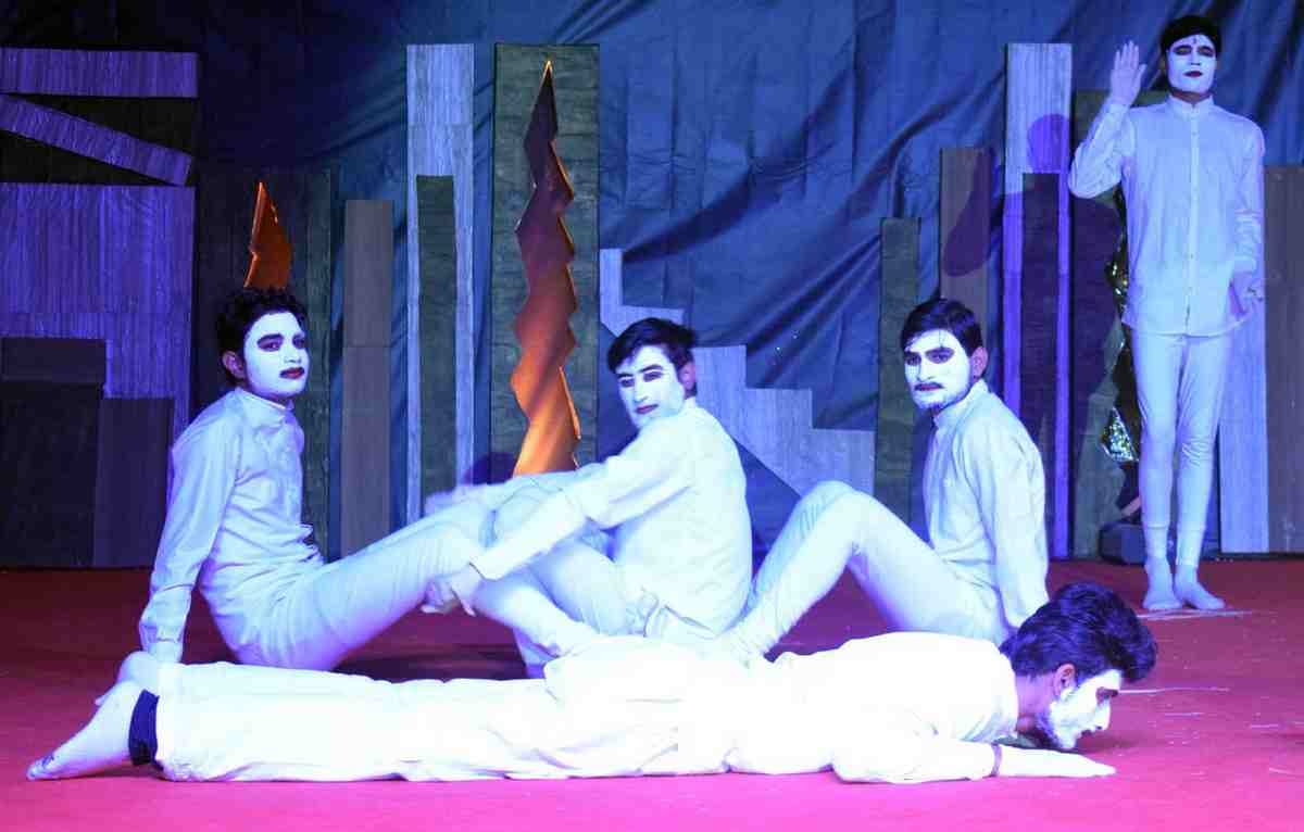 Srishti fest third day celebration in BHU
